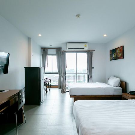 Farthai Residence Phan Thong Buitenkant foto