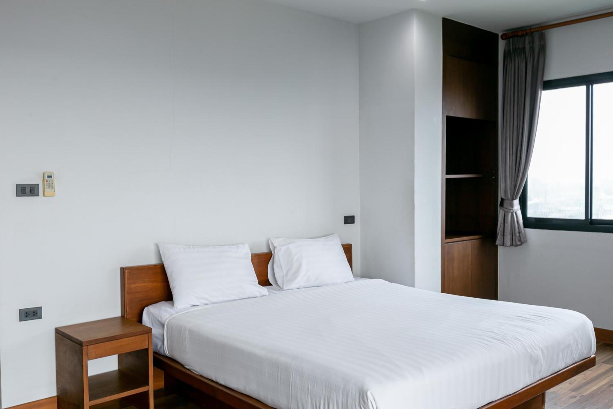 Farthai Residence Phan Thong Buitenkant foto
