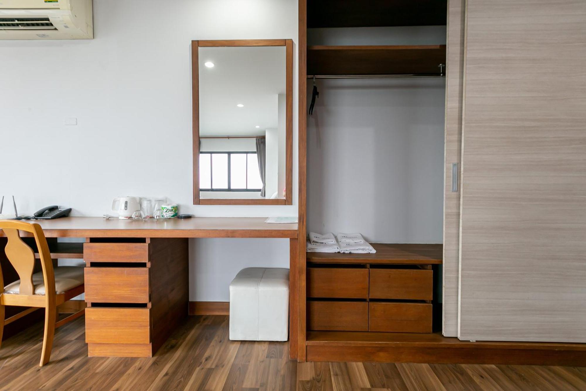 Farthai Residence Phan Thong Buitenkant foto