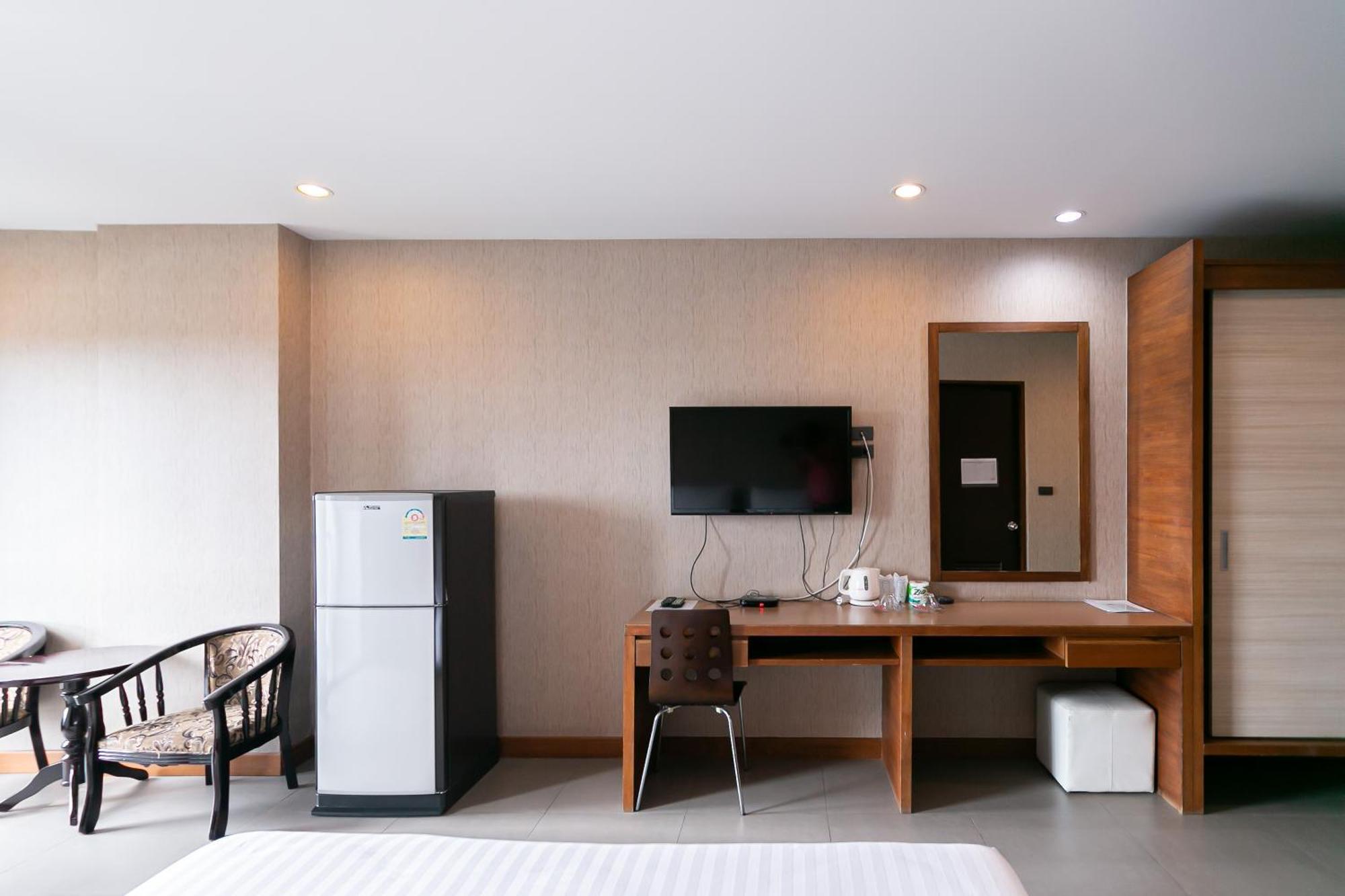 Farthai Residence Phan Thong Buitenkant foto