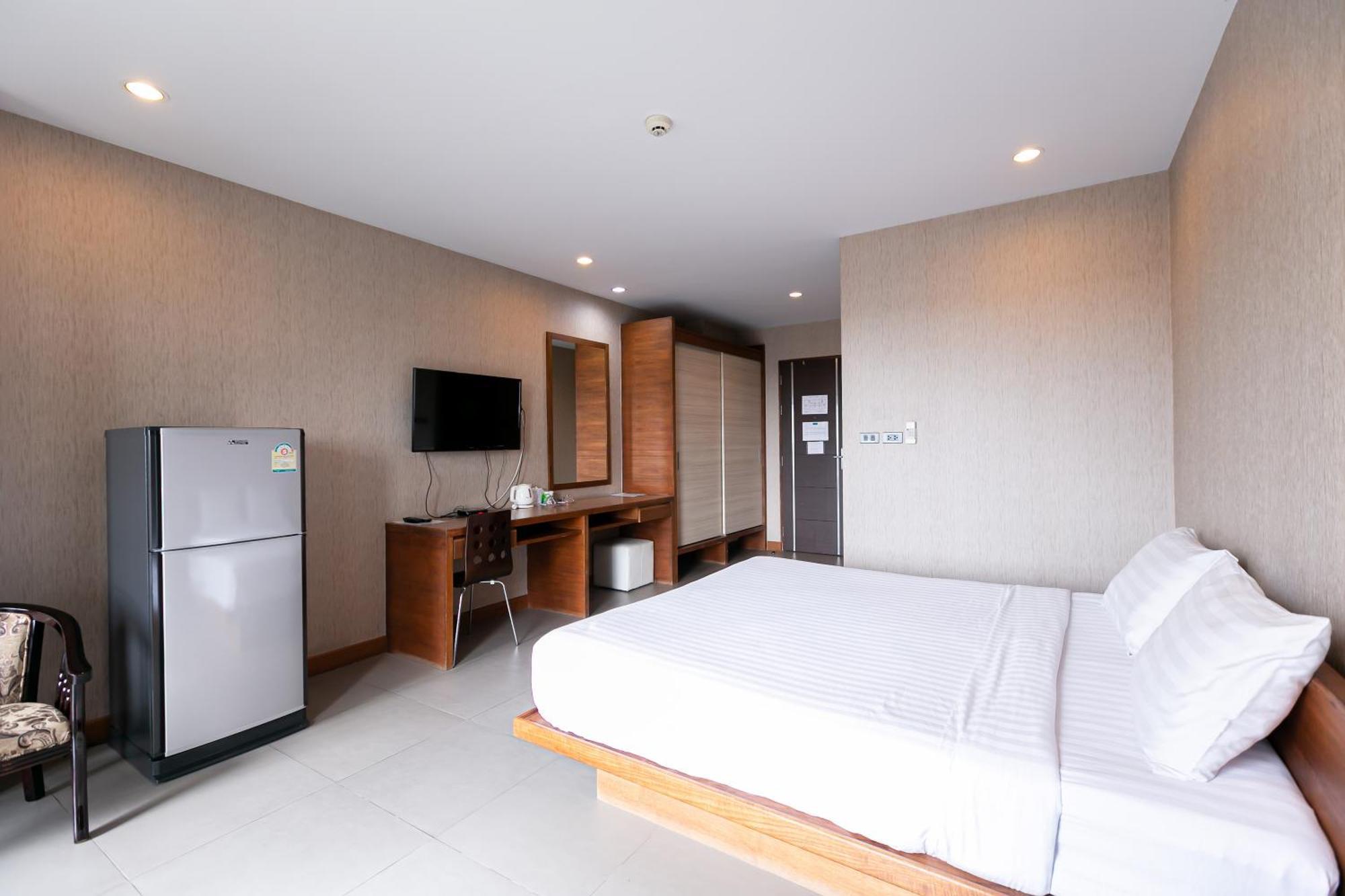 Farthai Residence Phan Thong Buitenkant foto