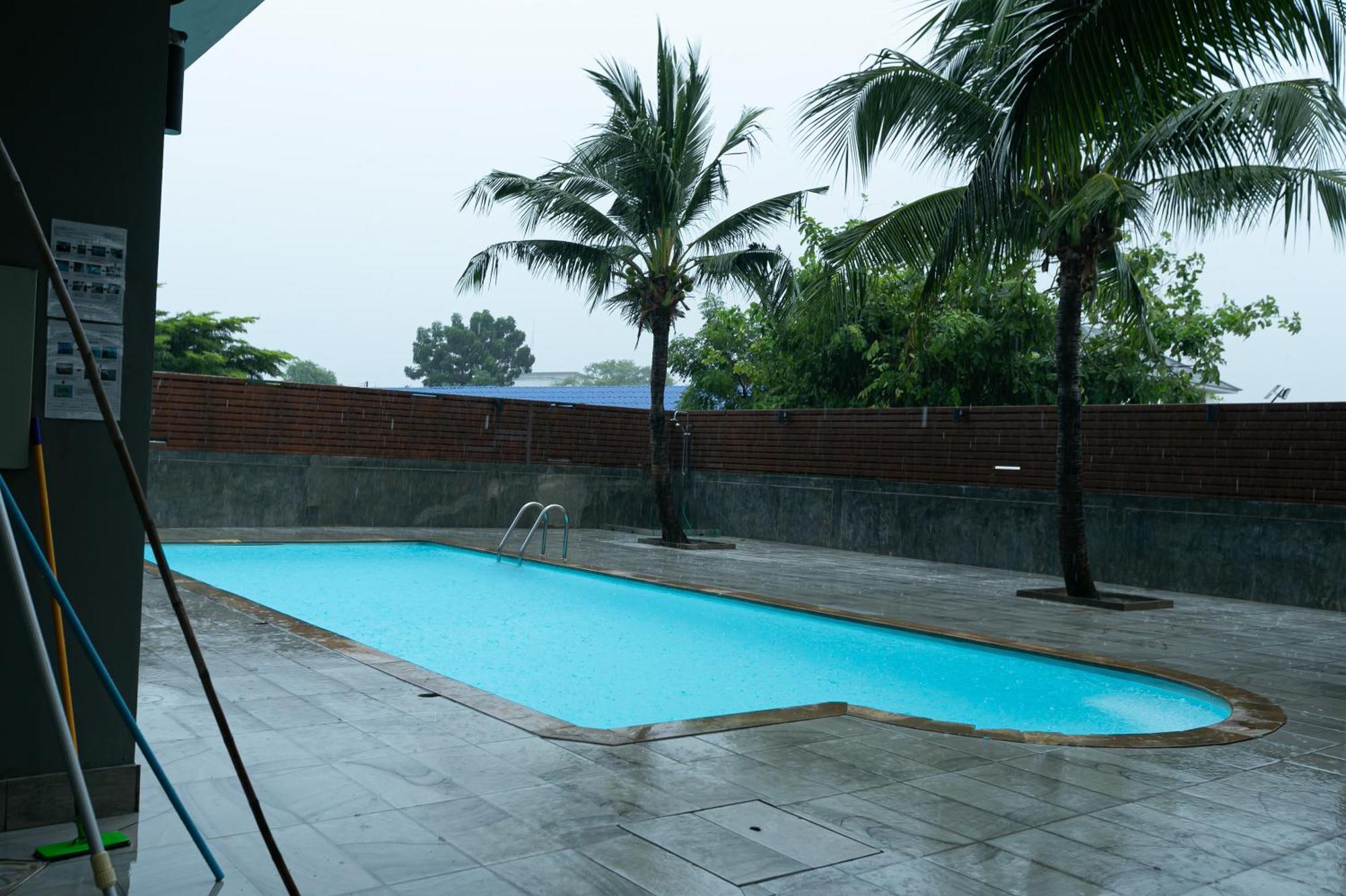 Farthai Residence Phan Thong Buitenkant foto