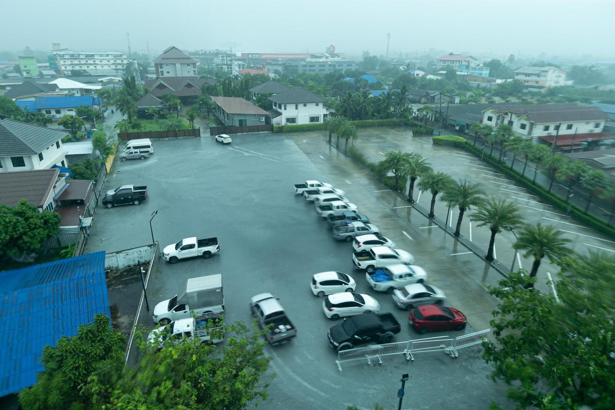 Farthai Residence Phan Thong Buitenkant foto